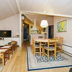 Nyaraló 7 Person Holiday Home In Rorvig *