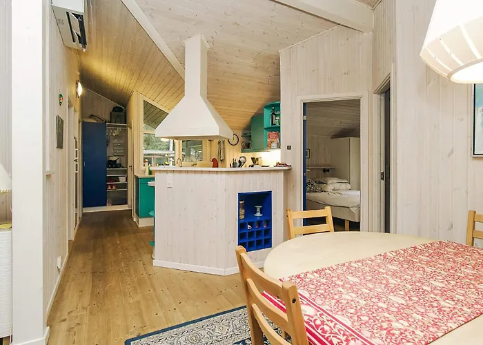Cozy Retreat In Haven-by Traum * Rorvig